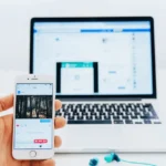 MAKE YOUR LINKEDIN PROFILE STAND OUT WITH THESE SMART TIPS