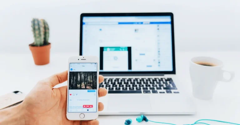 MAKE YOUR LINKEDIN PROFILE STAND OUT WITH THESE SMART TIPS