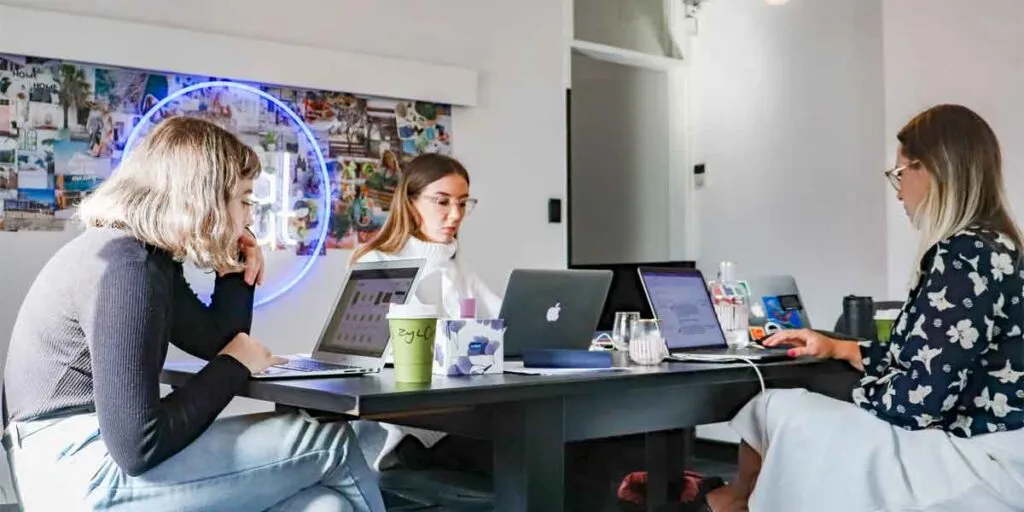 What are the top digital marketing strategies? 3 Digital Marketing Mistakes To Avoid