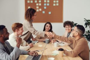 Outbound marketing vs SEO comparison showing channel strategy and budget allocation